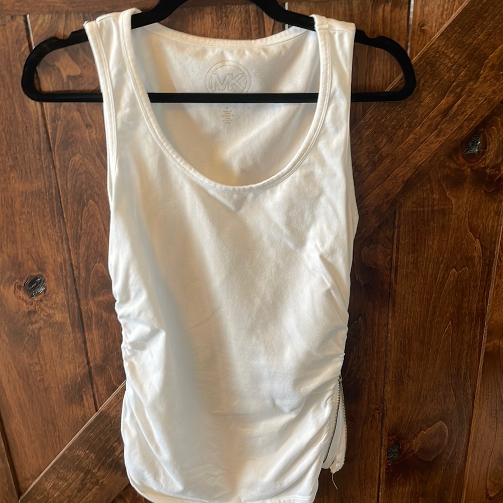 Michael Kors White Tank Top with Ruching and zippered side accent sz M